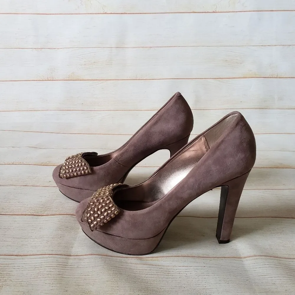 Nine West Memorie Suede Leather Round Toe Bow Platform Heels Pink Size 7 1/2M